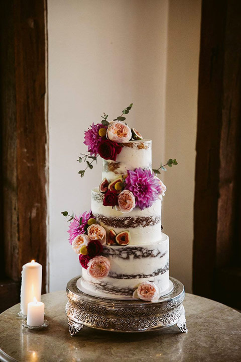 Wedding cake on stand